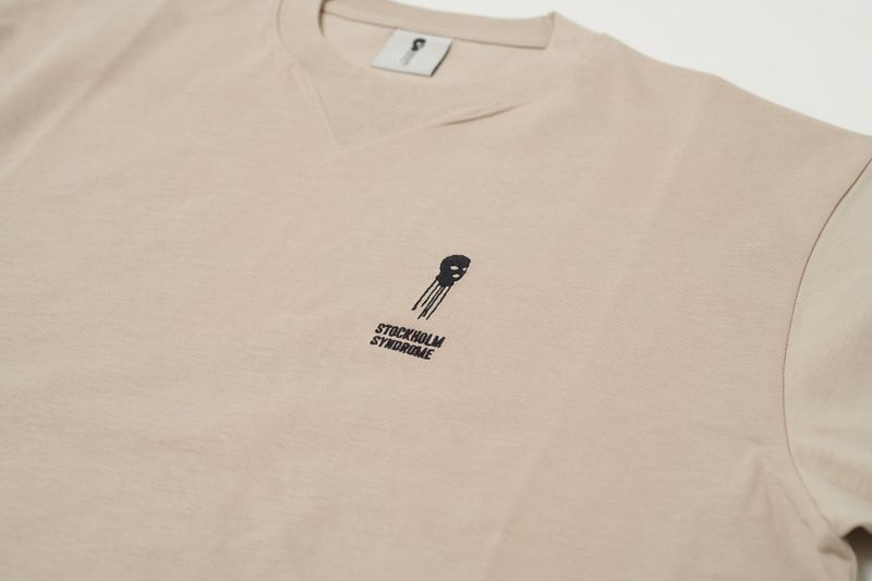 LOGO TEE - BEIGE