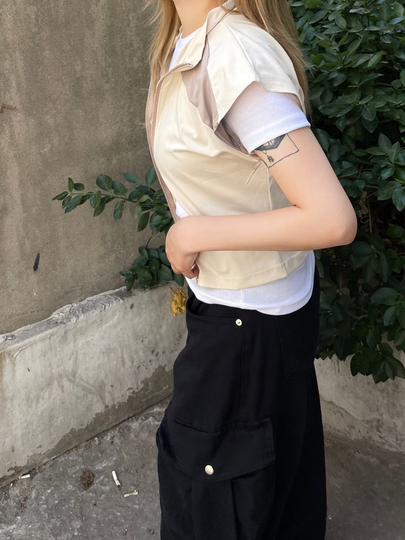 Cooling High-Neck Cap Sleeve Vest