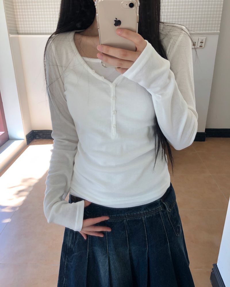 Mse V-Neck Button Long-Sleeve T-Shirt