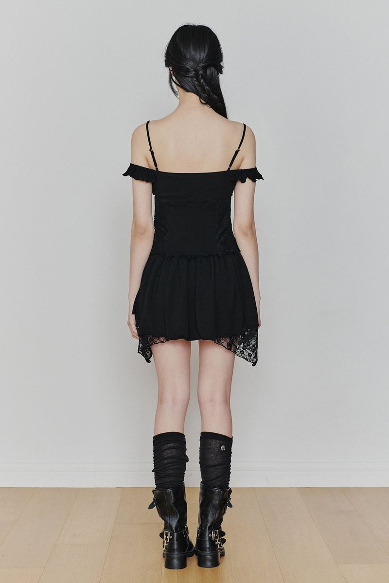 PETAL RUFFLE DRESS black