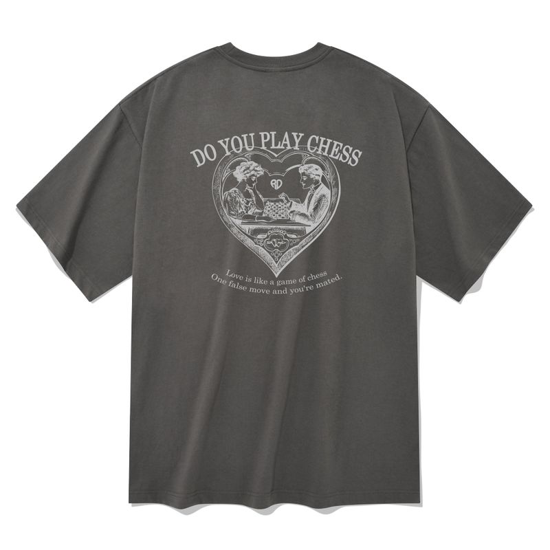 PLAY CHESS T-SHIRTS