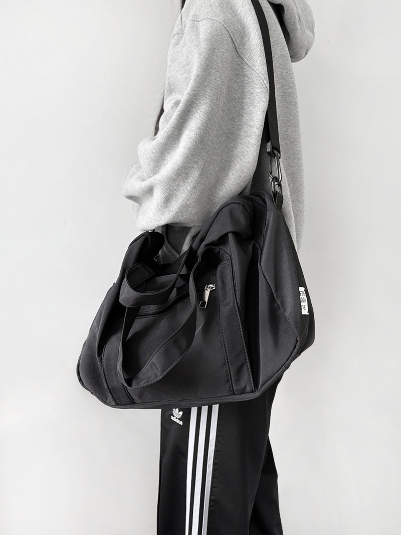 Nylon 4 Pockets Duffle Bag