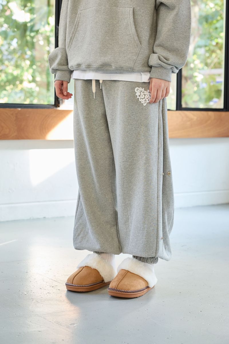 GOODLUCK HEART SNAP OFF SWEAT PANTS / MELANGE
