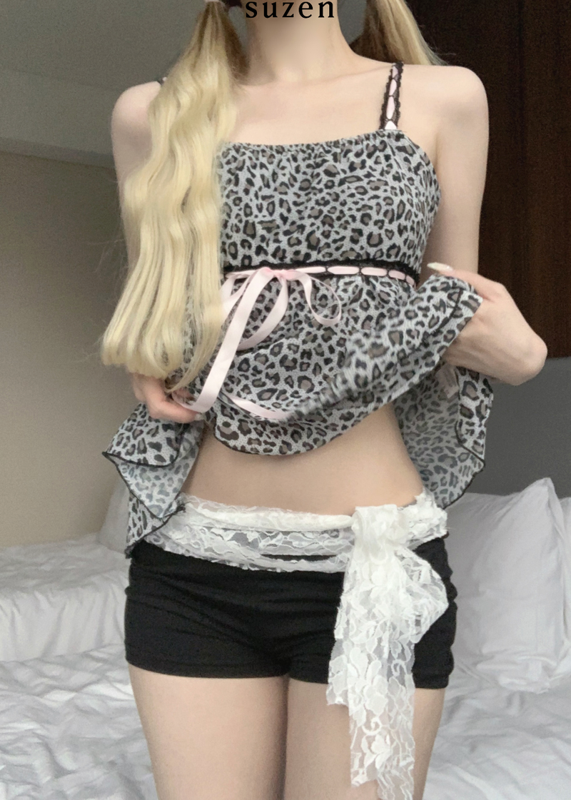 suzen（スゼン）の「Bailey Lace Slim Shorts（Pants）」