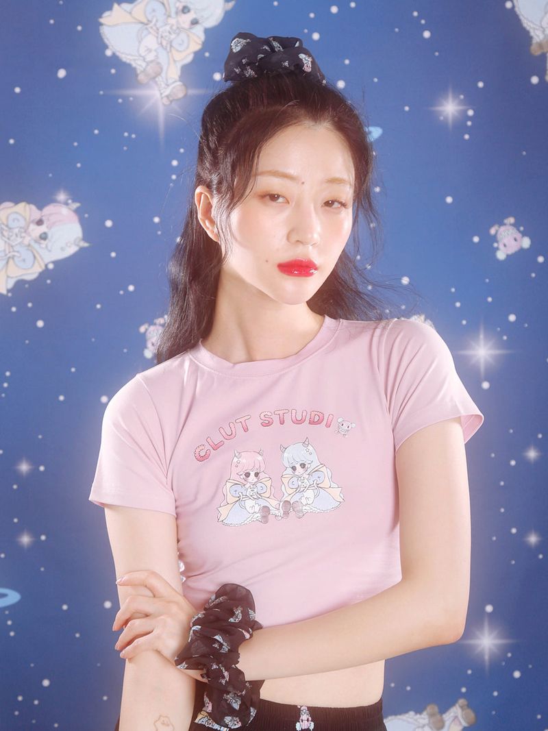 CLUT STUDIO（クラットスタジオ）の「デビルツインクロップTシャツ（トップス）」