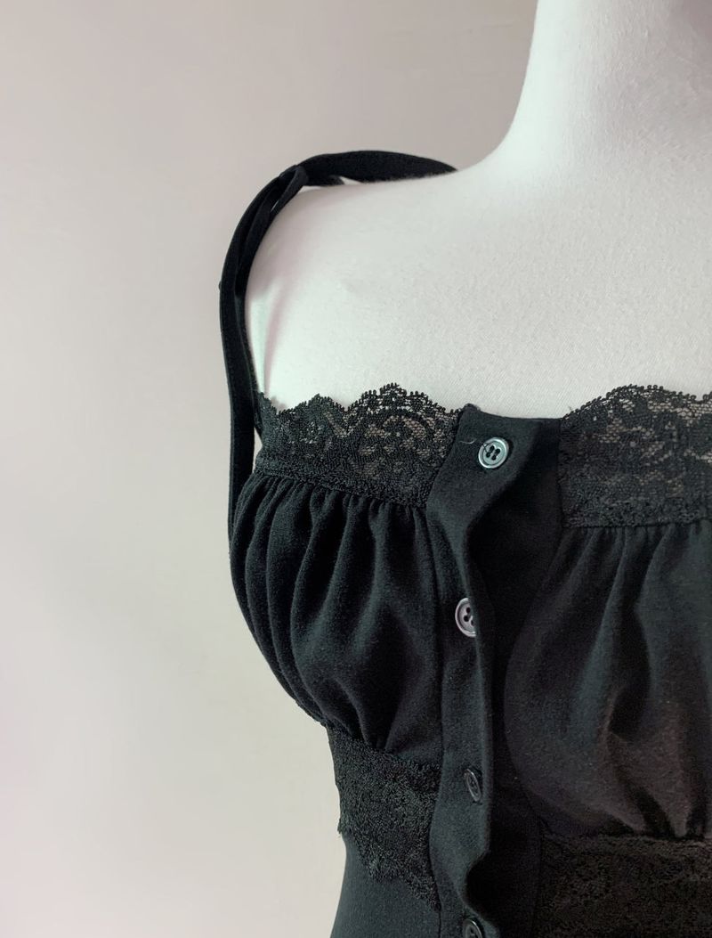 Arzen strap lace top (black)