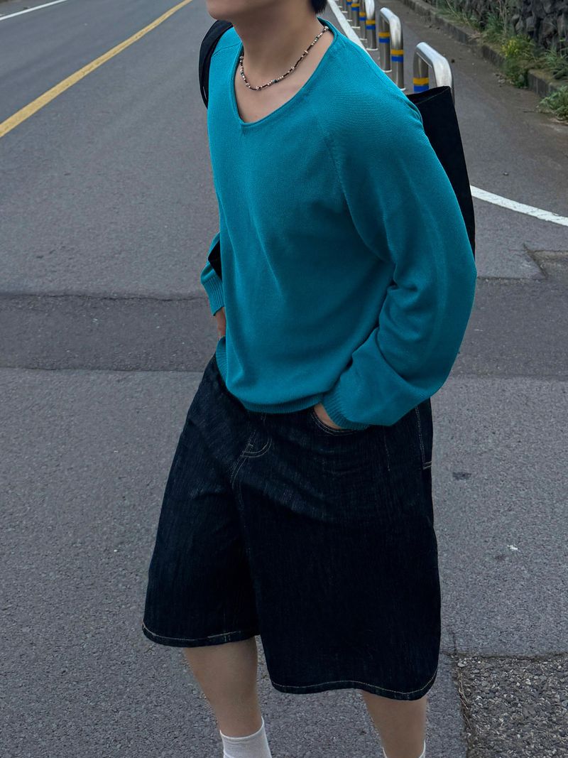Summer linen v-neck knitwear