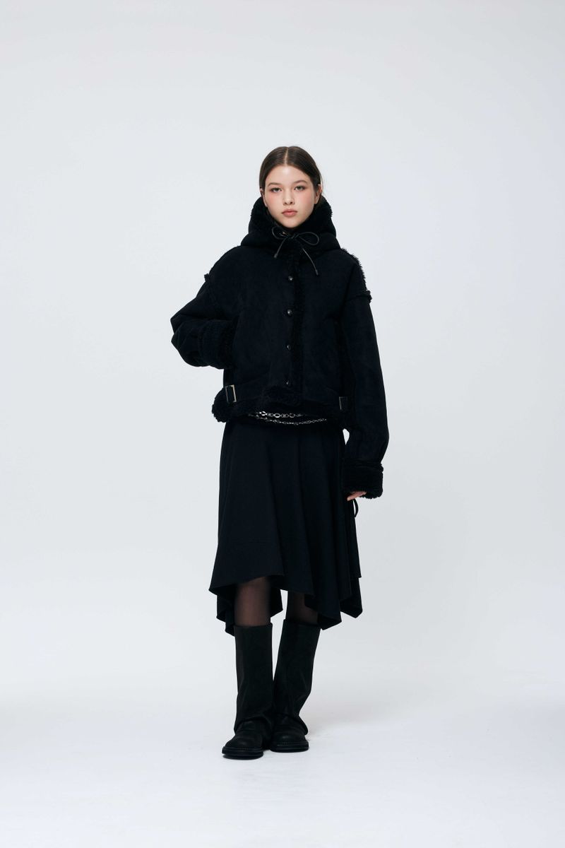 ADORABLE HOOD MUSTANG / BLACK