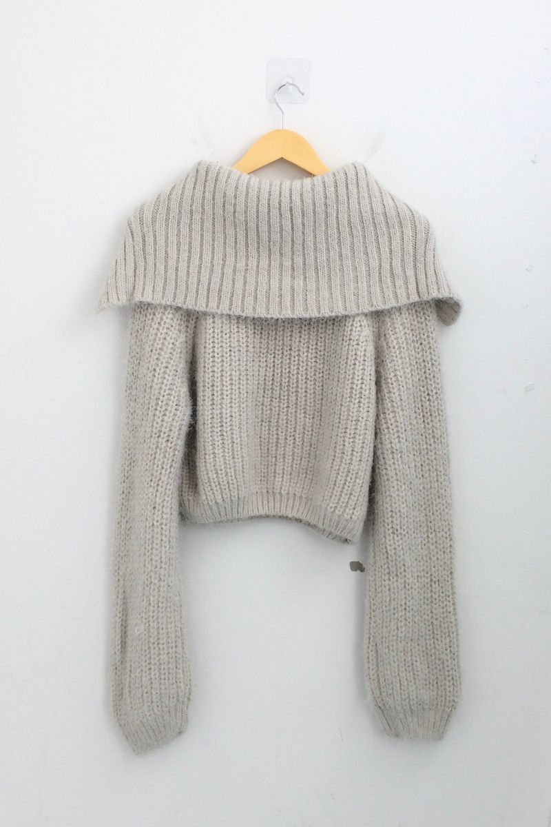 Shoulder collar loose knitwear