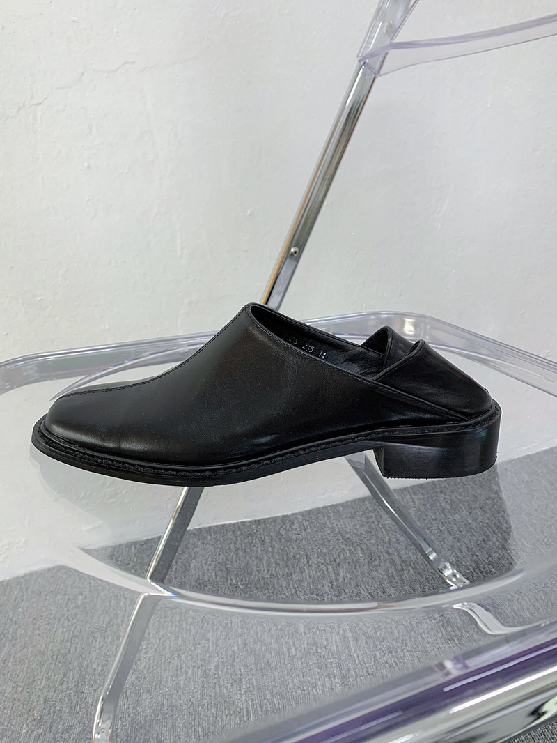 folded loafer