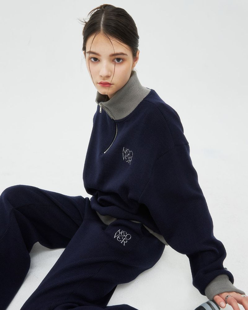TYPO LOGO KNIT PANTS-NAVY