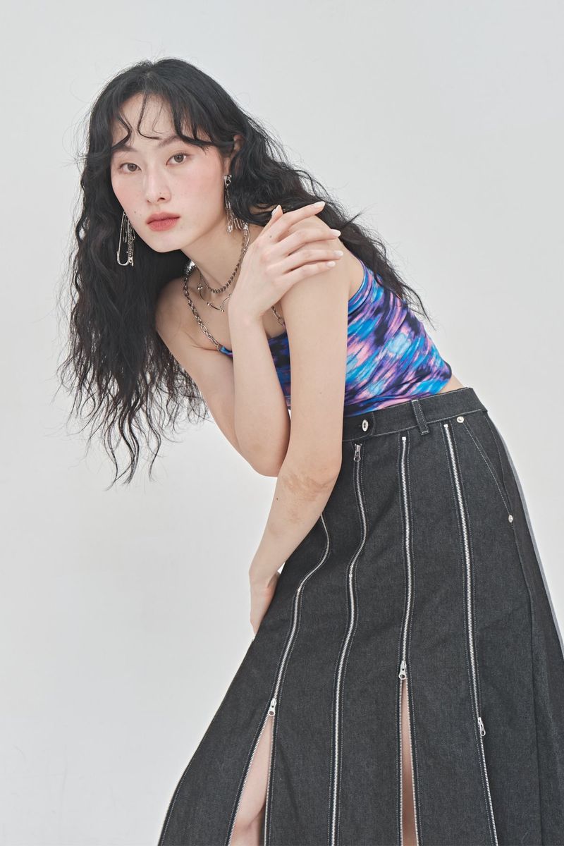 ROUGH DENIM SKIRT