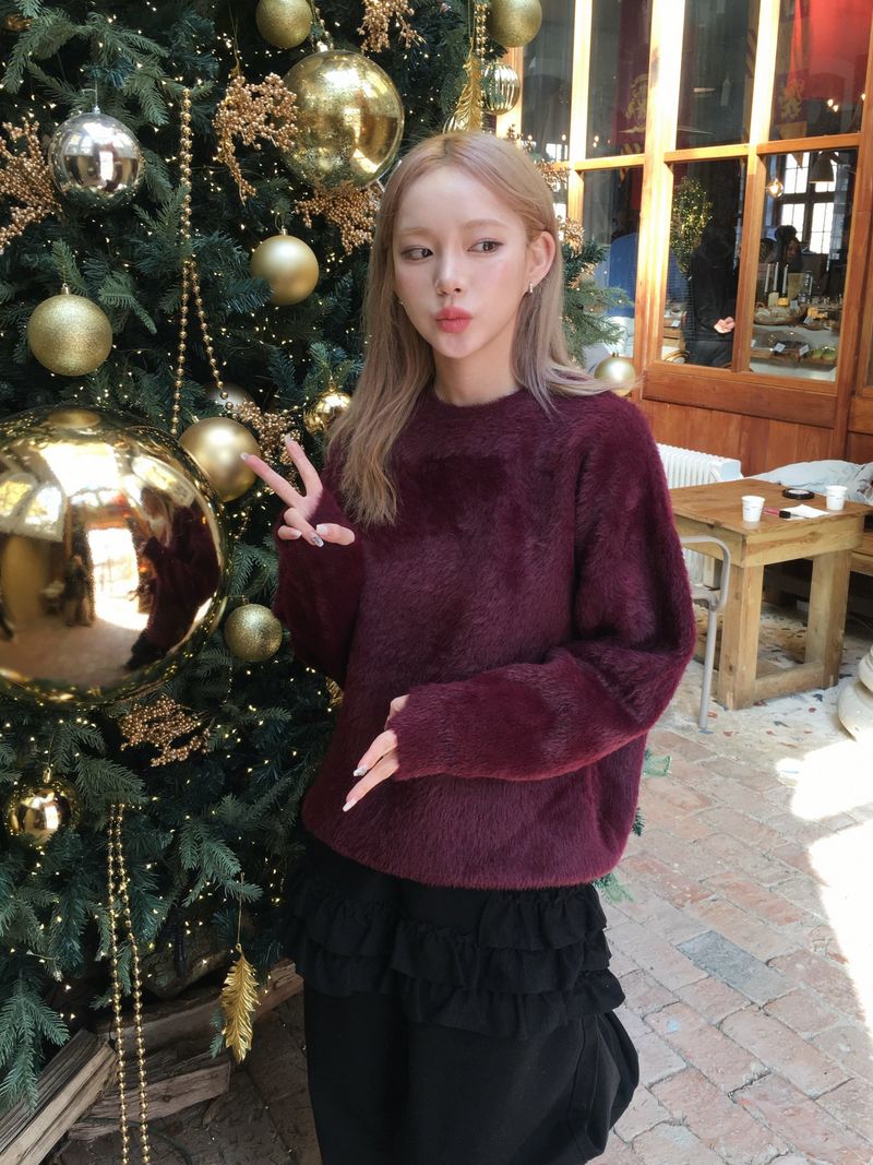 [Year-End Look Recommendation] Point Fingerhole Angora Fur Knit (4c)