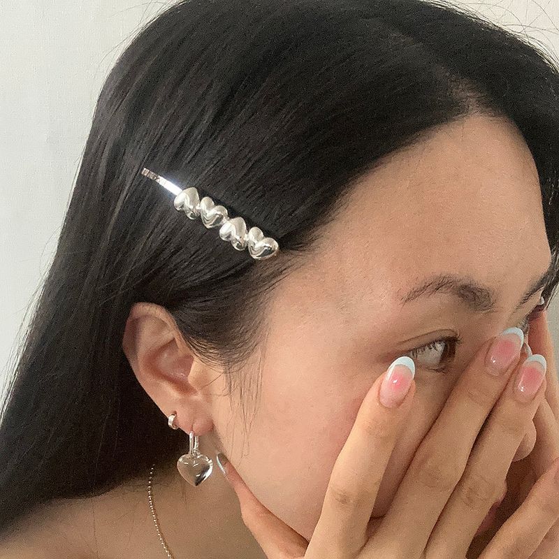 MOSXE（モスクス）の「[Hand made] Many ハートヘアピン (1ea)（ヘアアクセサリー）」