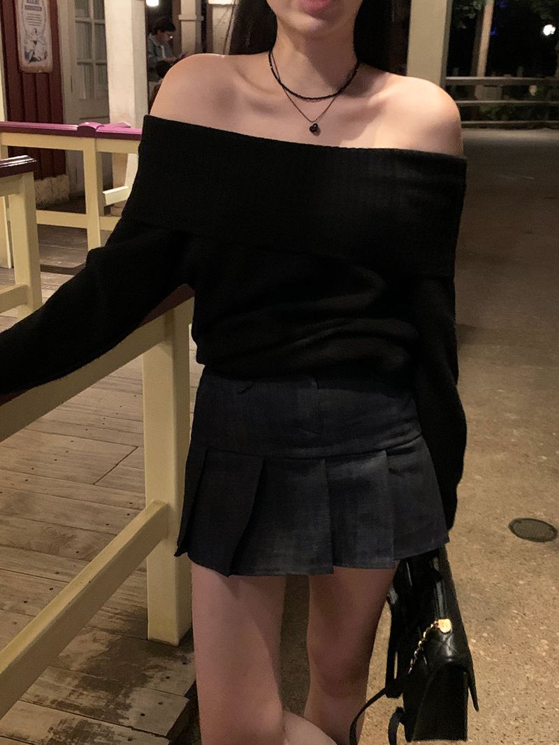 [MADE] PONIA OFF SHOULDER KNIT