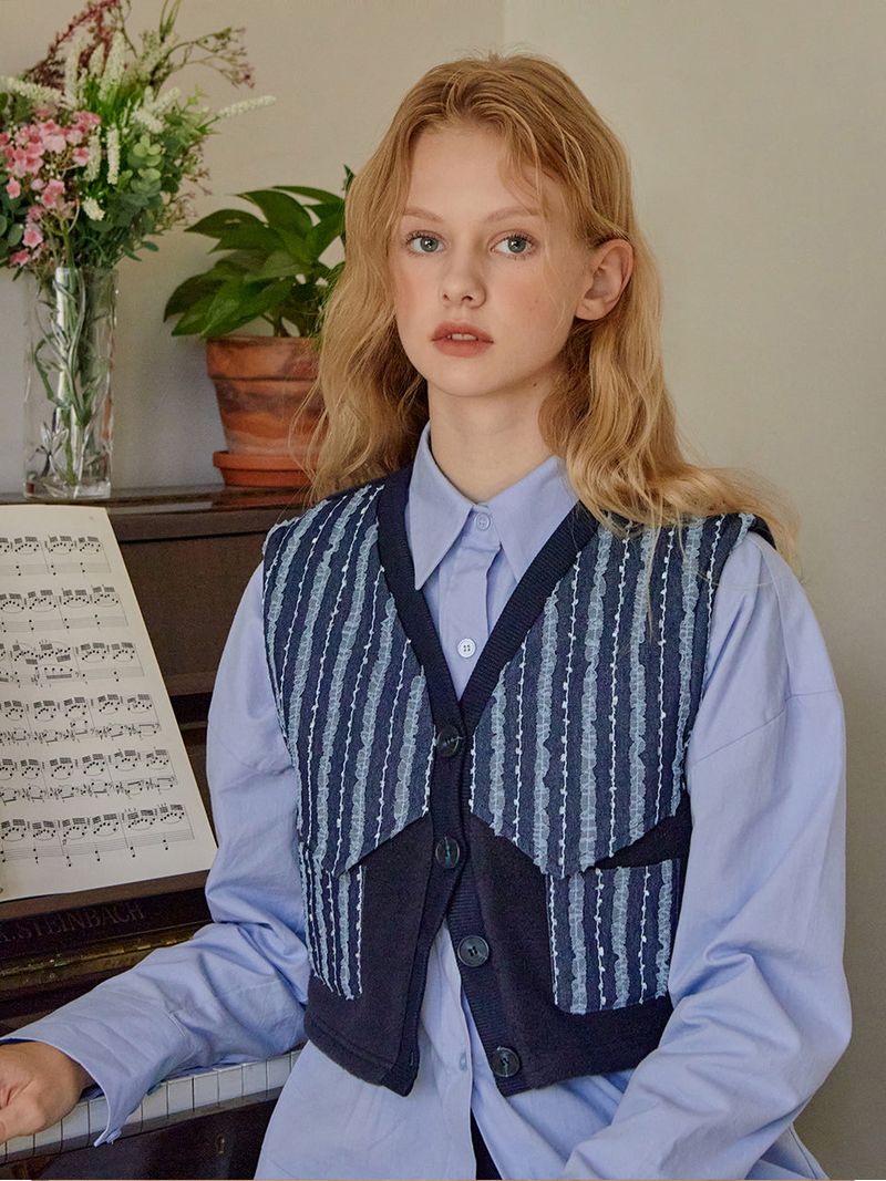 FABERFINGER(フェーバーフィンガー)の「Denim Patched Fleece Vest (Blue)(Tops)」