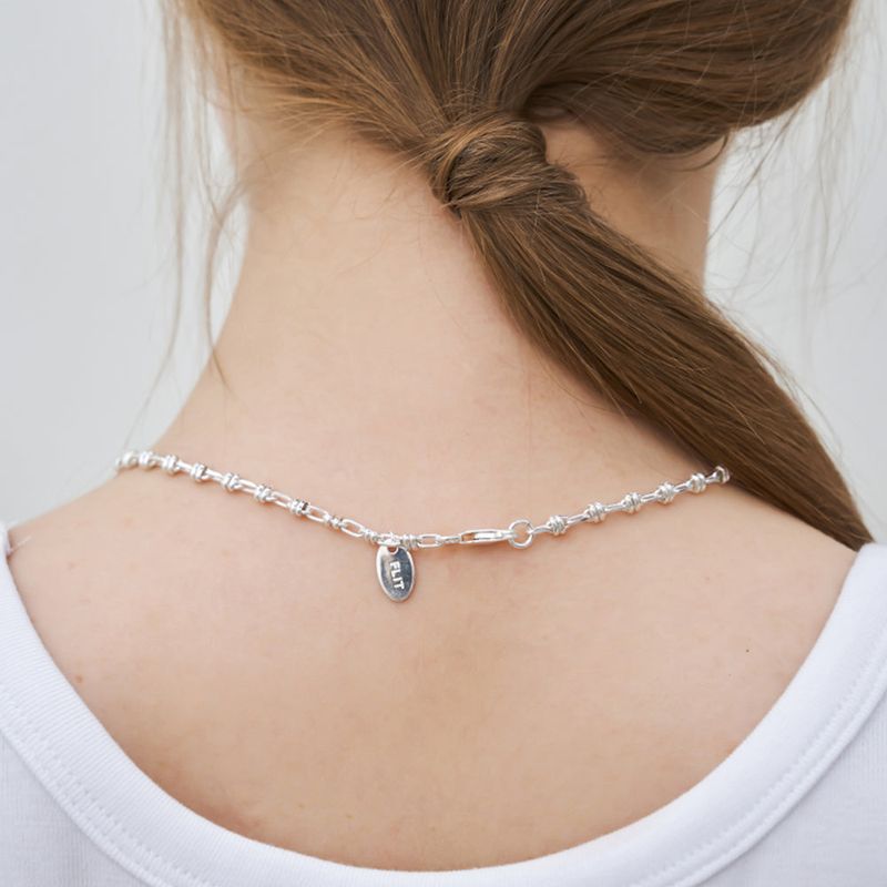 LAYERED KNOT NECKLACE (SILVER)