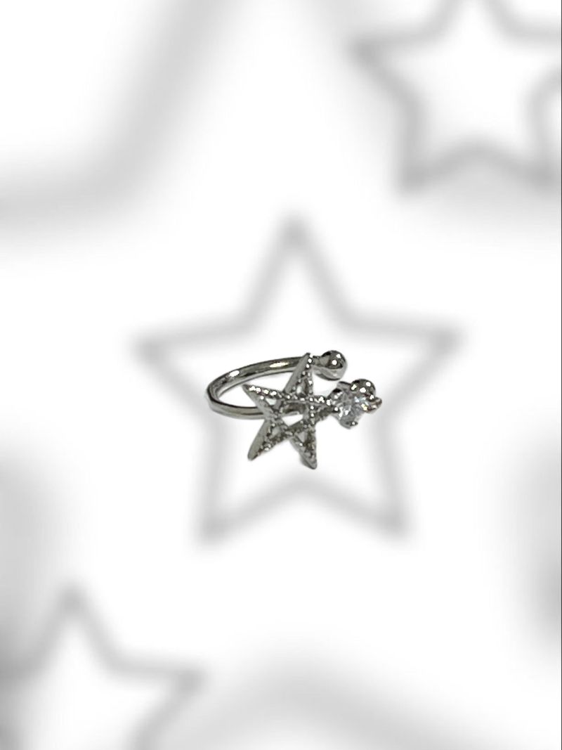 cubic line star earcuff