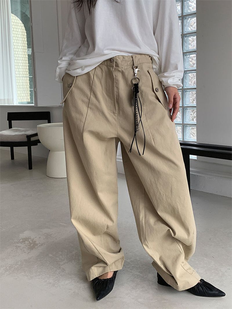 CURVED TUCK COTTON TROUSER