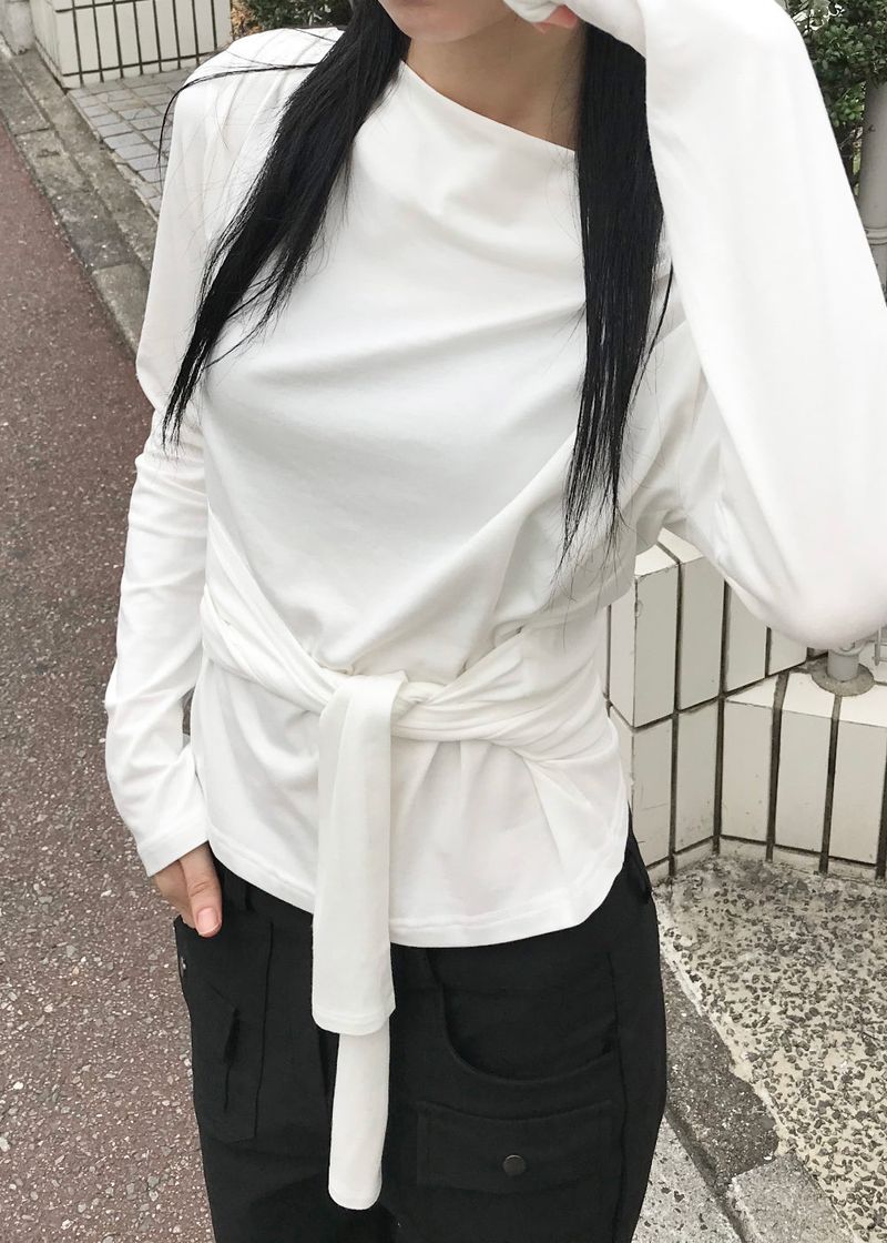  BOATNECK STRAP CROP TOP