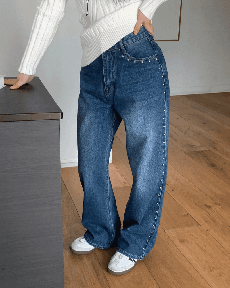 GUSTA（グスタ）の「Sia Ball Stud Wide Denim Pants（Pants）」
