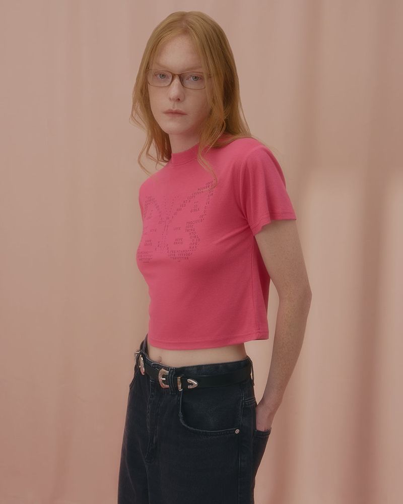 TEXT BUTTERFLY CROP TSHIRT-PINK
