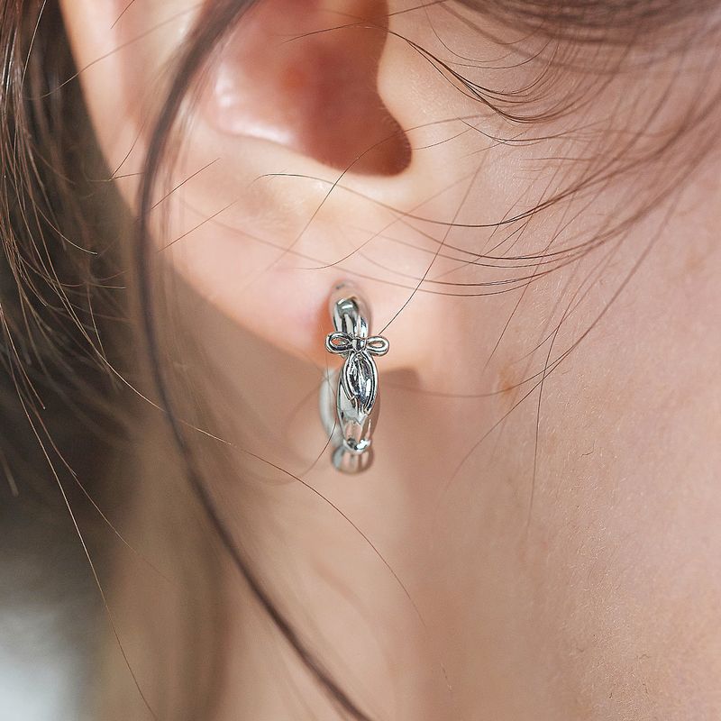 noonoofingers（ヌヌフィンガース）の「SHIRR RIBBON EARRRING（Accessories）」