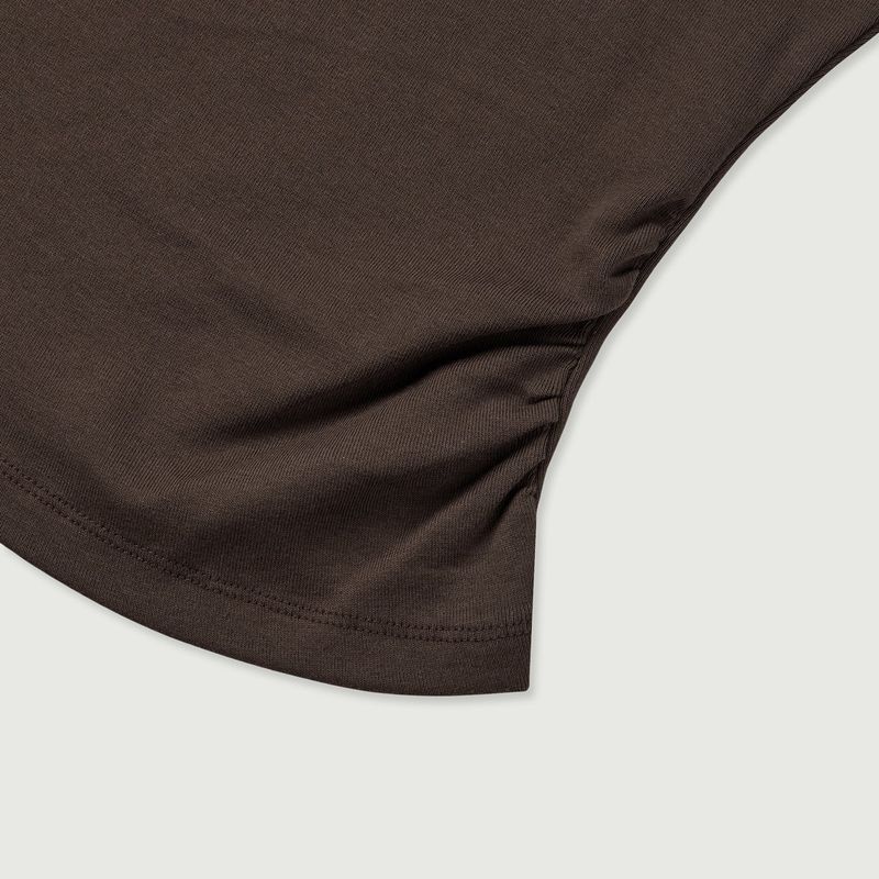 Off shoulder long sleeves_brown
