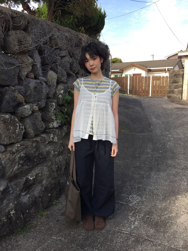 DUGGY(ダギー)の「Dansel Stitch Bustier (1color)(Tops)」