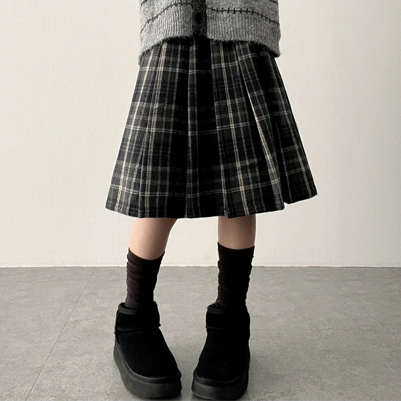 Dotten Check Woolen Pleated Midi Skirt