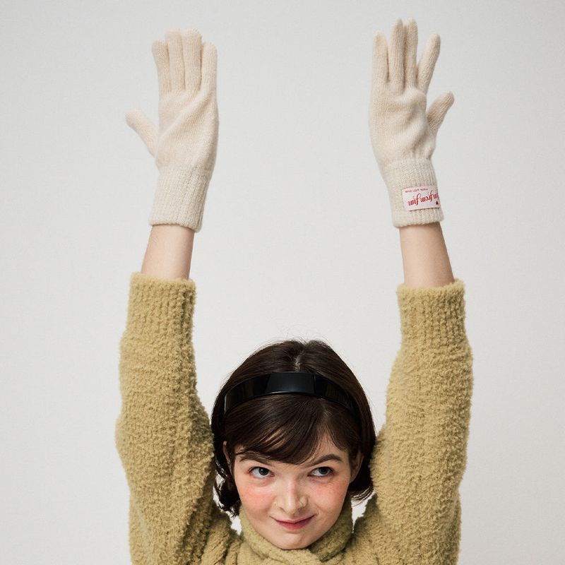 MESSAGE GLOVES, IVORY