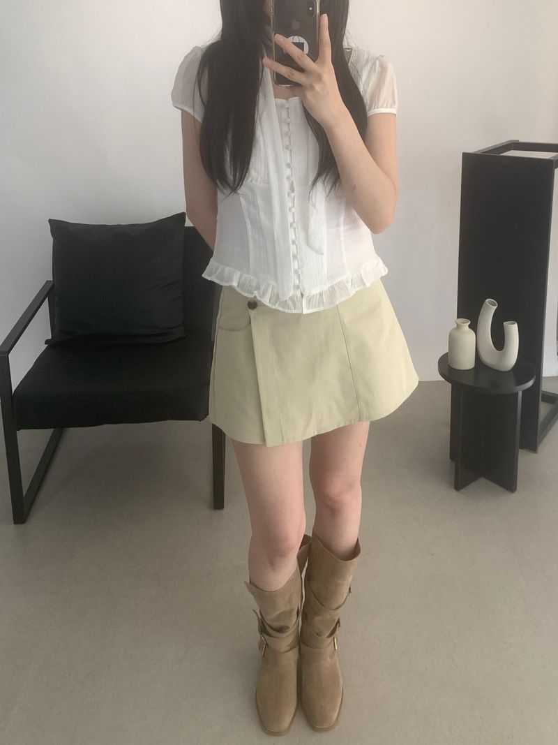 Rivenne Tie Short Sleeve Blouse