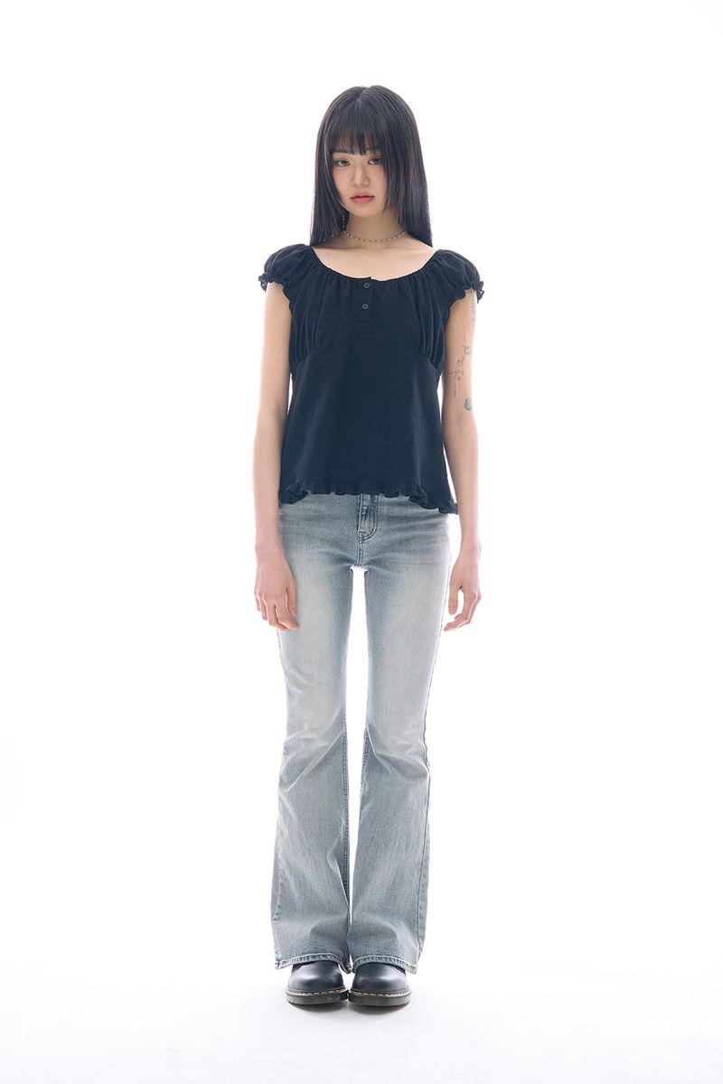 Raucohouse（ラウコハウス）の「Maybe puff sleeve blouse（Tops）」