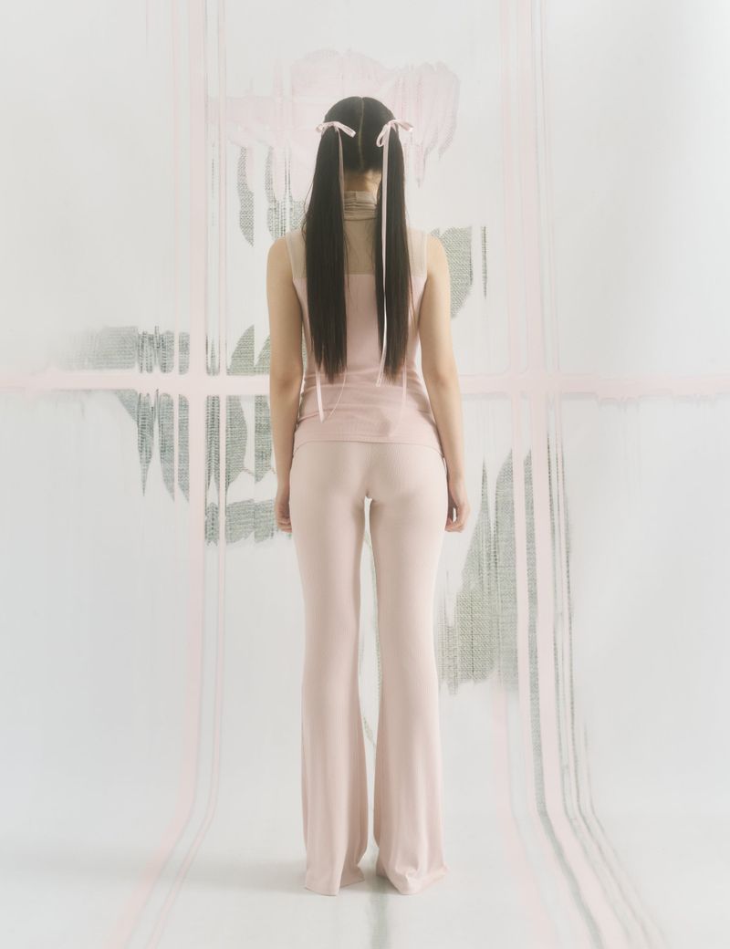 Two-tone Turtleneck Top (NUDEPINK)
