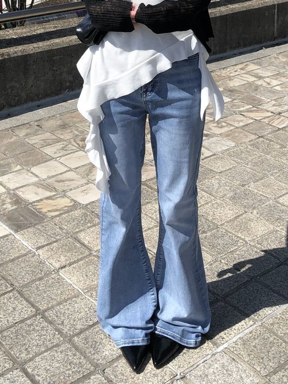anyonemore（エニーワンモアー）の「Botu スリムウォッシングデニムブーツカットパンツ（パンツ）」
