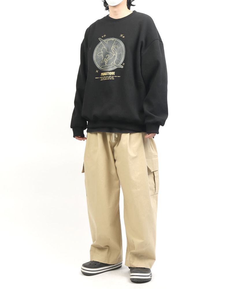 Circle Moon Cat Sweatshirt_Black