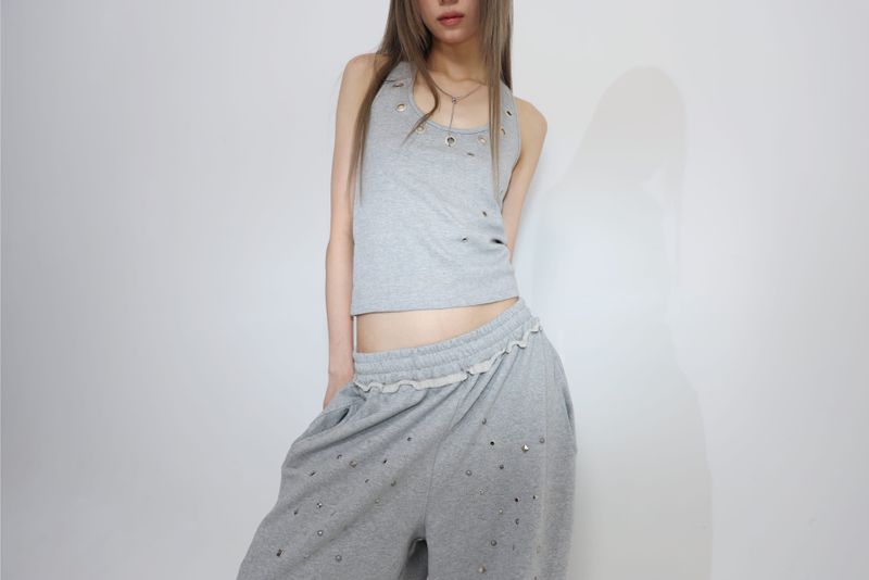 Eyelet halterneck sleeveless - Gray