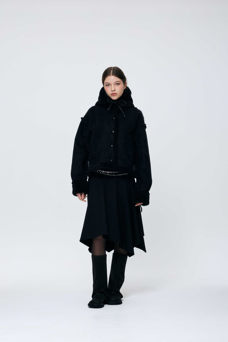 ADORABLE HOOD MUSTANG / BLACK