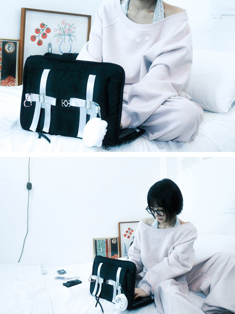 SILUV Laptop Sleeve (Black)