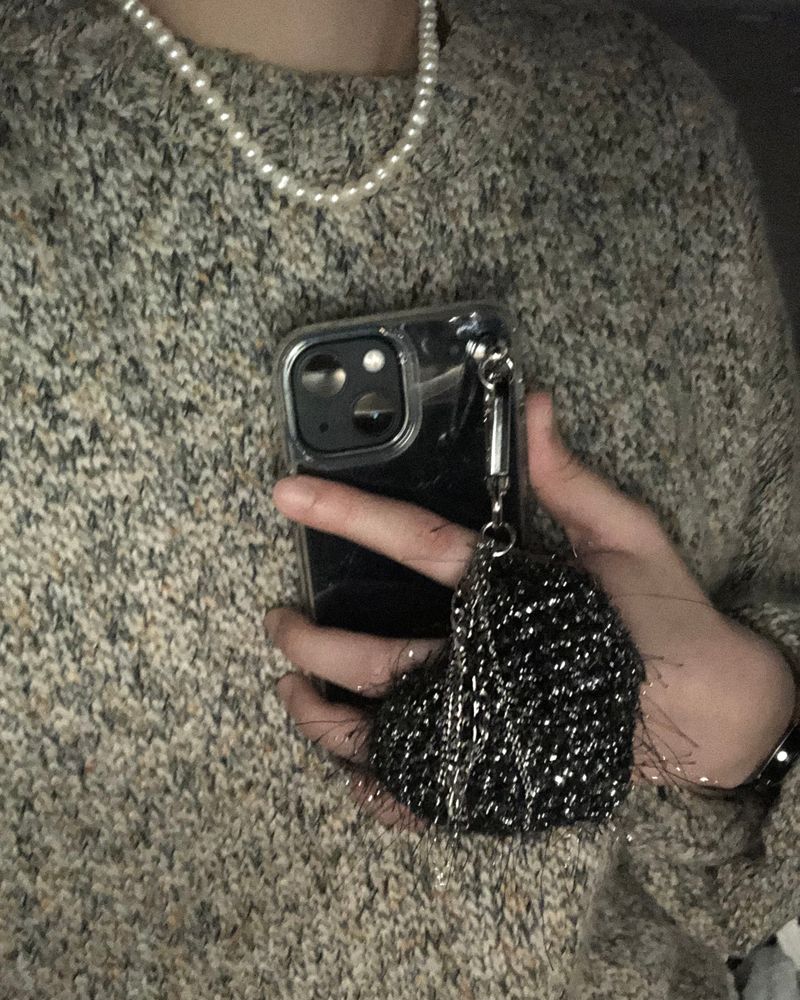 cupid heart keyring (fluffy black)
