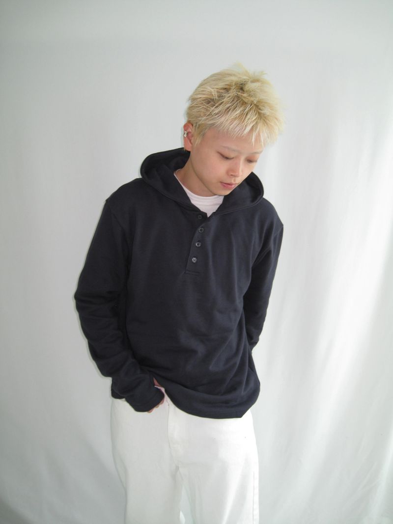 Hand Warmer Henley Neck Hoodie (4c)