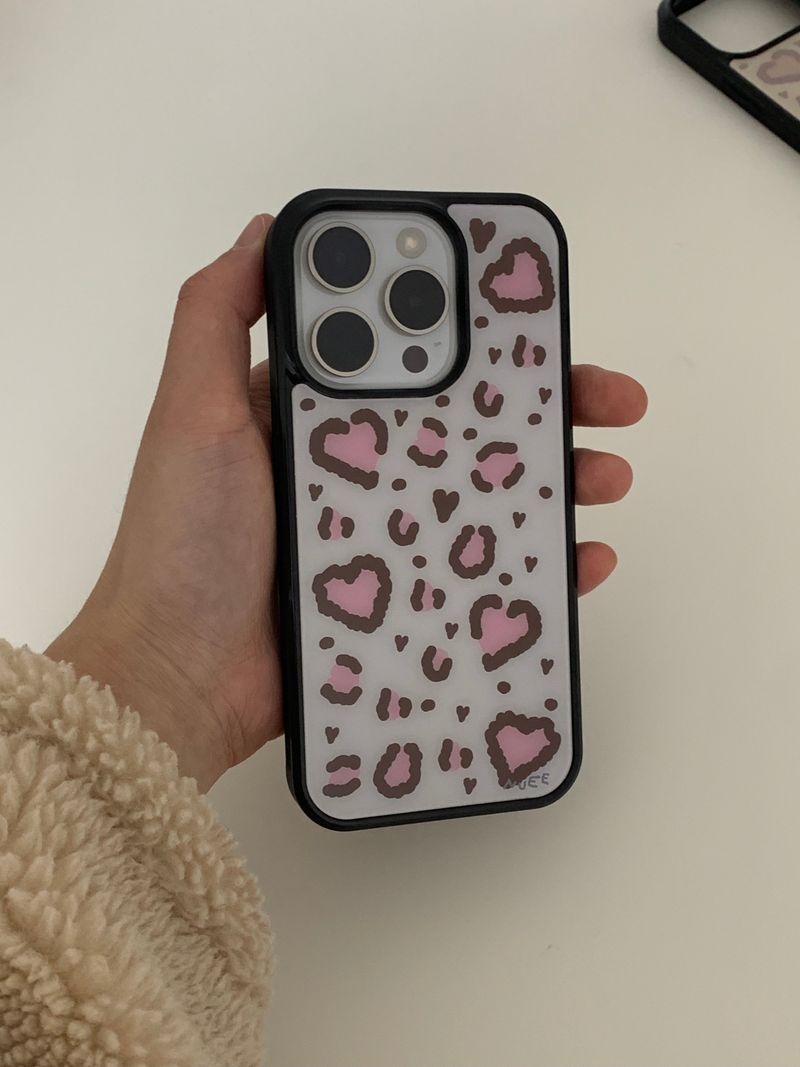 heart leopard (gray) case 