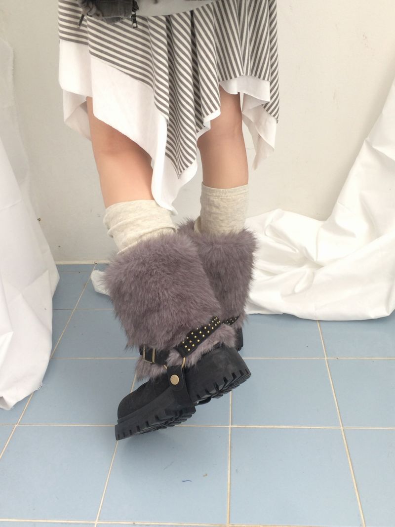 Vintage Stud Two Way Fur Boots