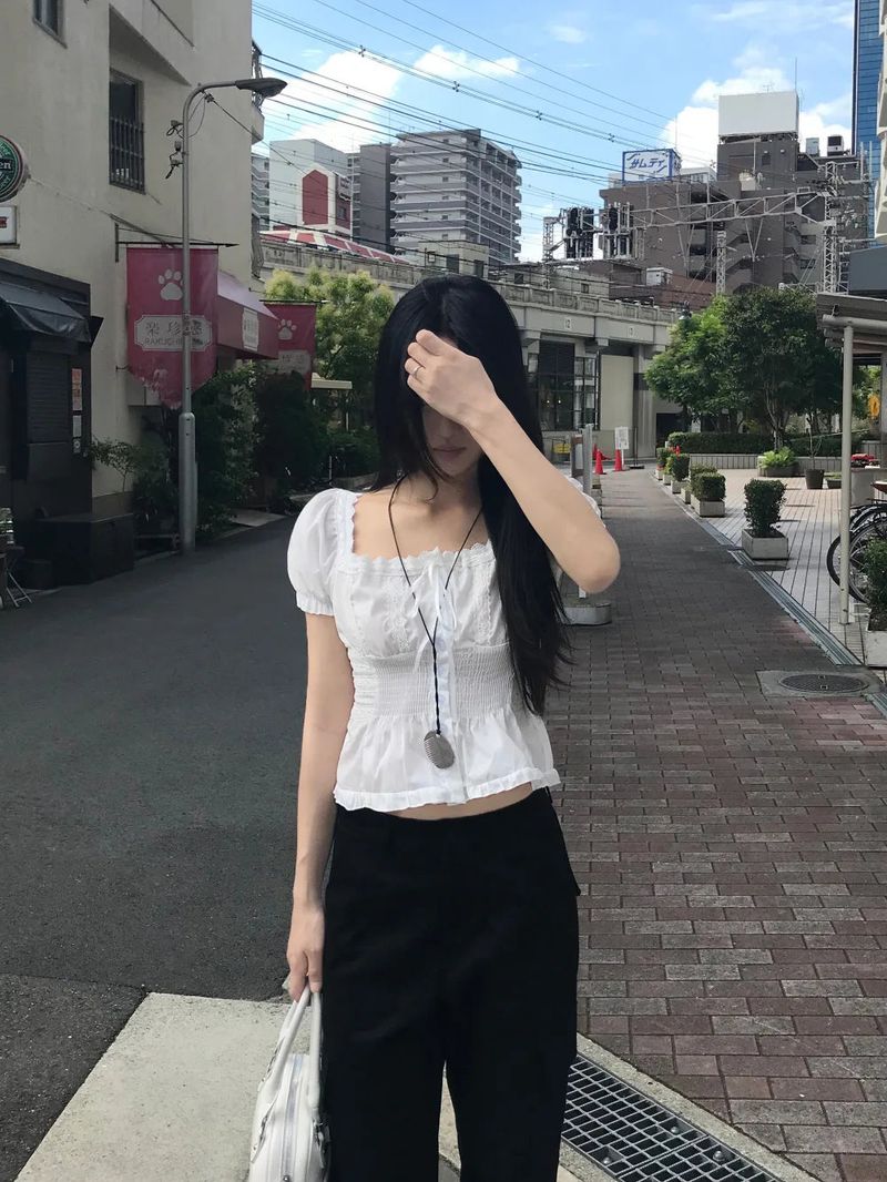 Romy Square Lace Ribbon Puff Smoke Blouse