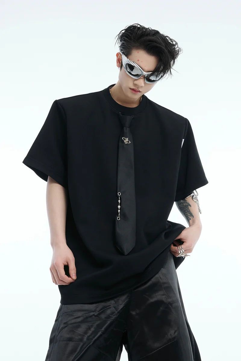Argue Cultureの「Tie Detail Padded Shoulder T-Shirt（Tops）」