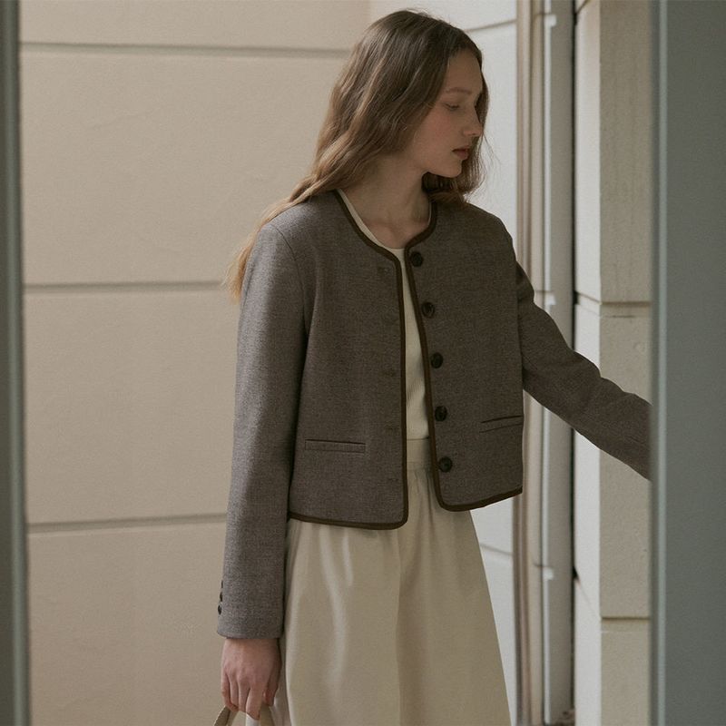 URAGO（ユラゴ）の「Flat check cropped jacket（Jackets/Outerwear）」