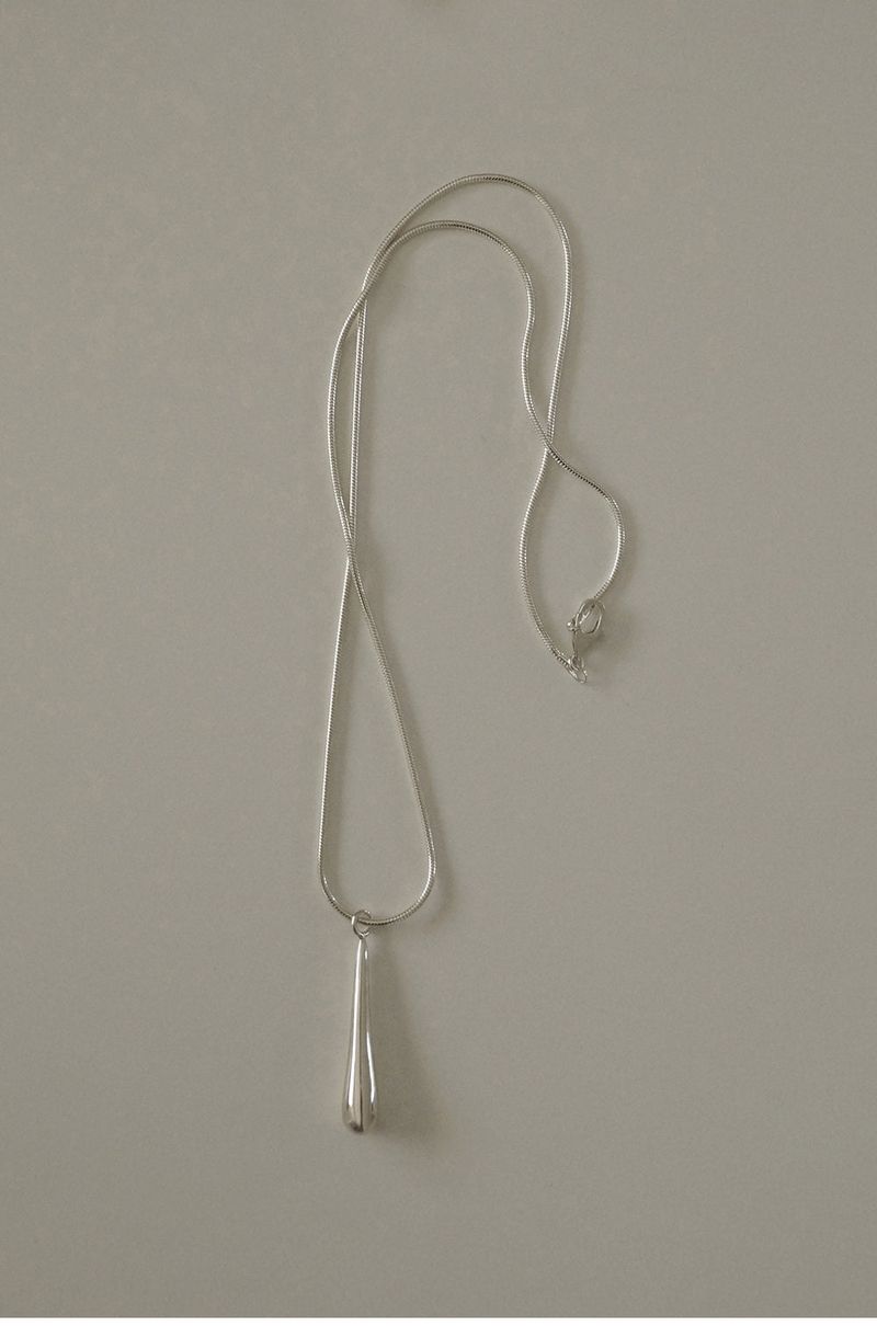 CECILE NECKLACE