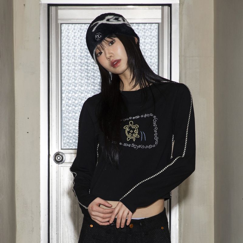 XTONZ（エクストンズ）の「WXT036 Well Turtle Piping Long Sleeve (BLACK)（Tops）」