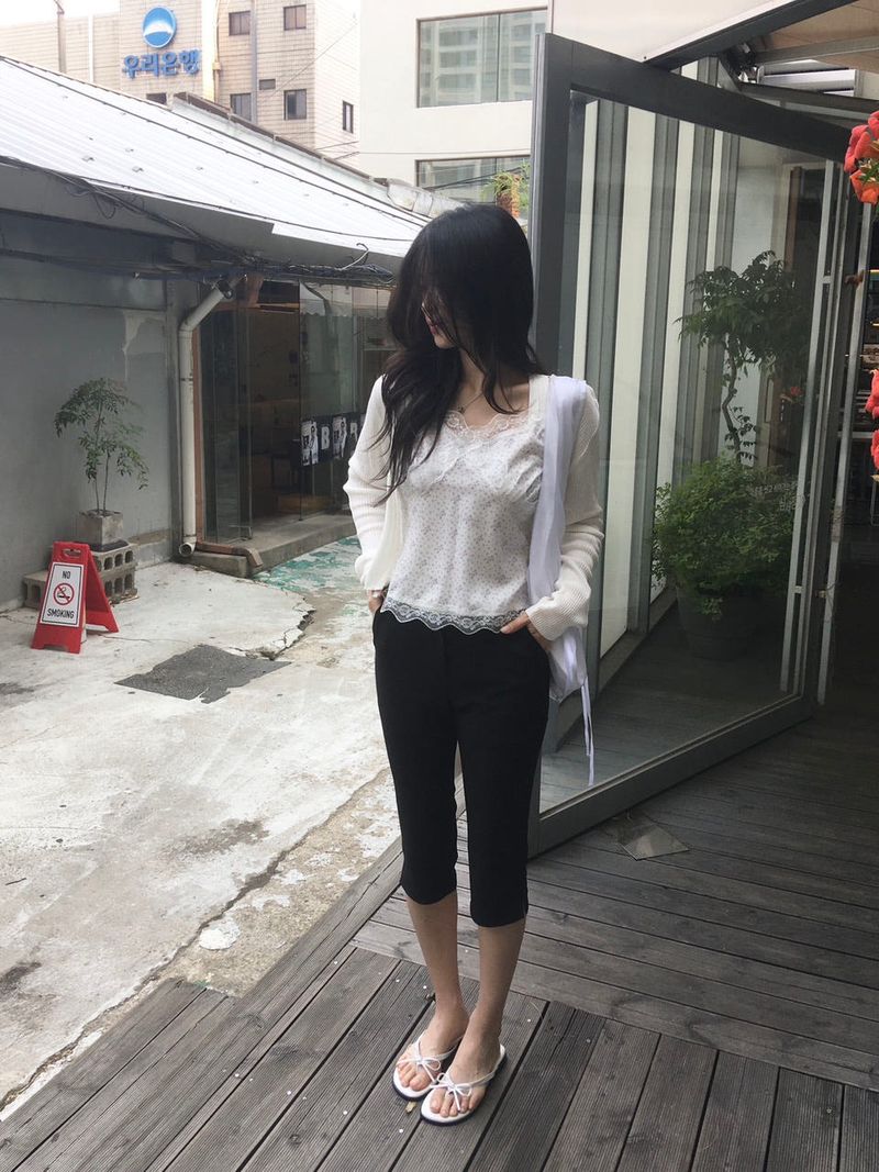 classic capri pants