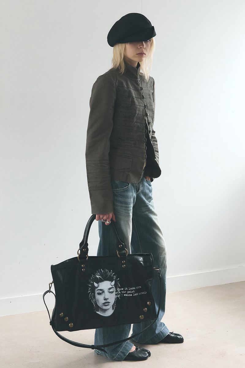Defy Leather Bag Large